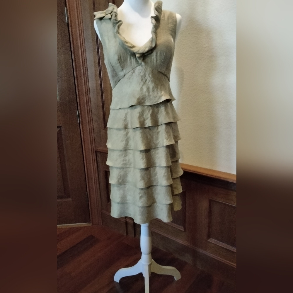 Beautiful gold dress sz small / medium